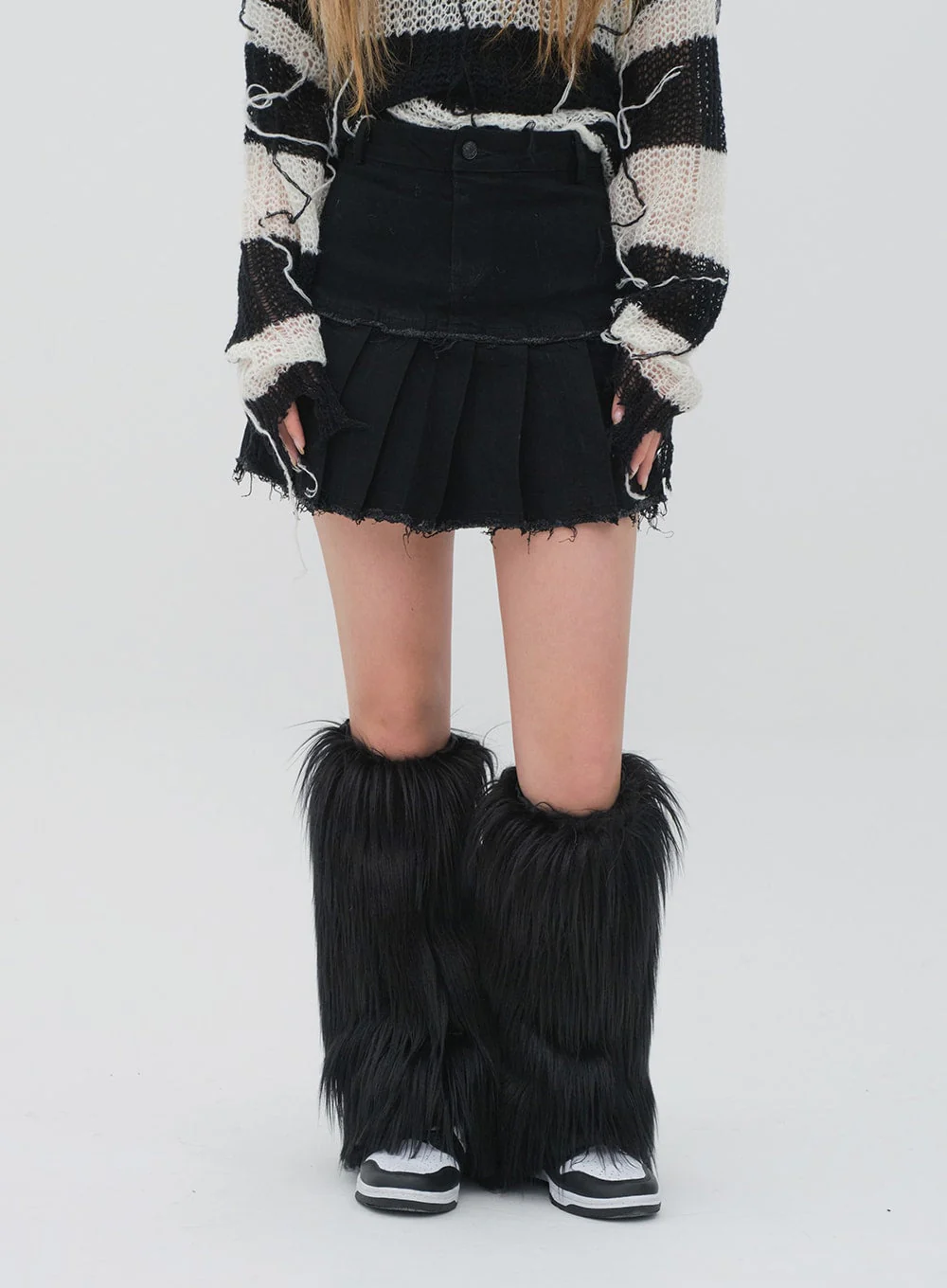 Pleated Hem Denim Skirt - Image 10