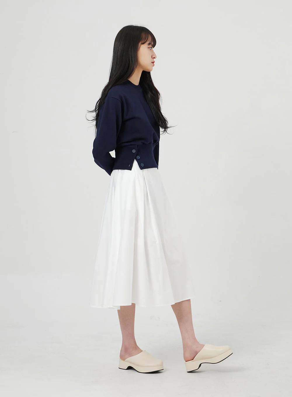 Pleated Maxi Skirt OF322 - Image 8