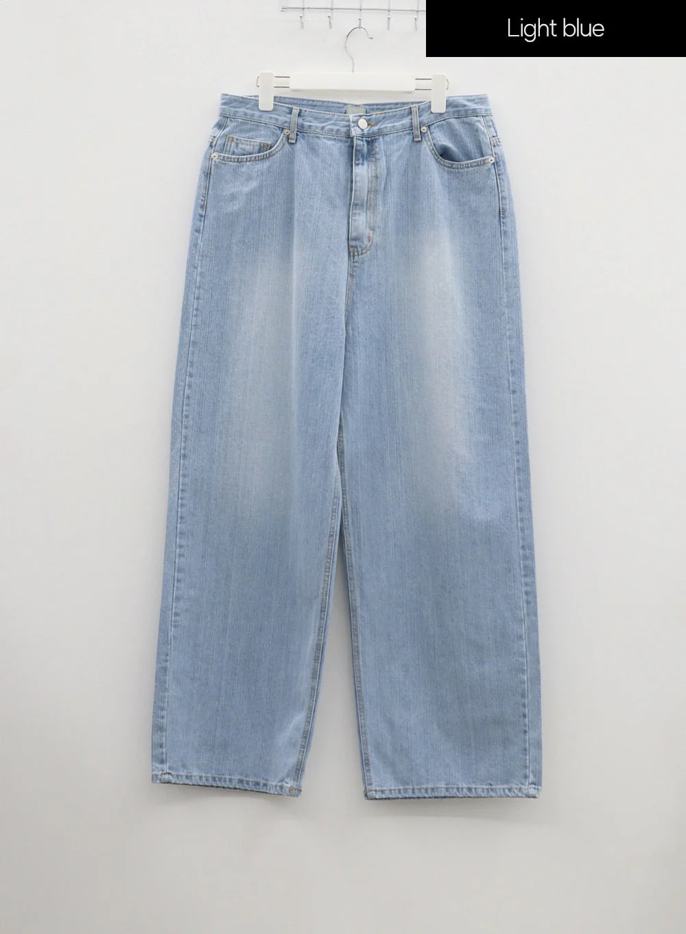 Plus Light Wash Wide Leg Jeans IF317 - Image 16