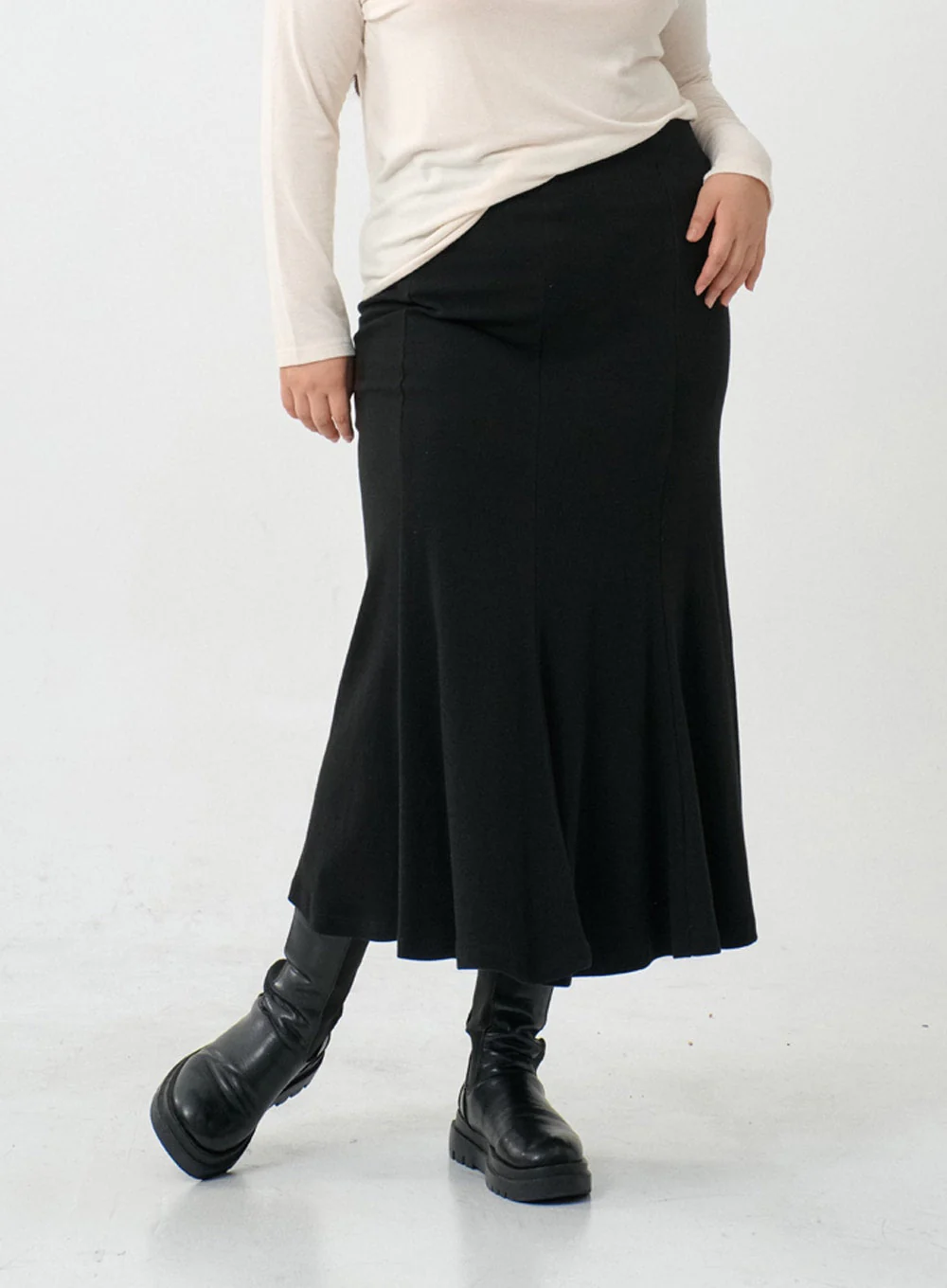Plus Mermaid Line Long Bending Skirt IO06