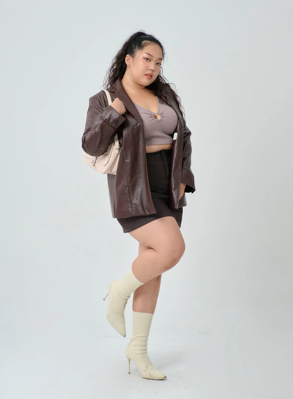 Plus Sexy V-Neck Crop Metal Ring T-Shirt IN04 - Image 12