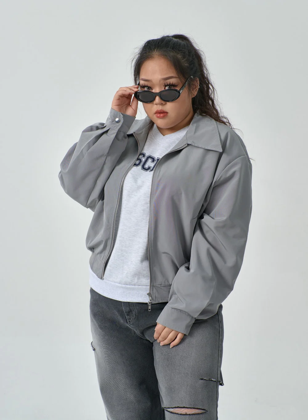 Plus Two Color V-Neck Sweatshirt IF317 - Image 10