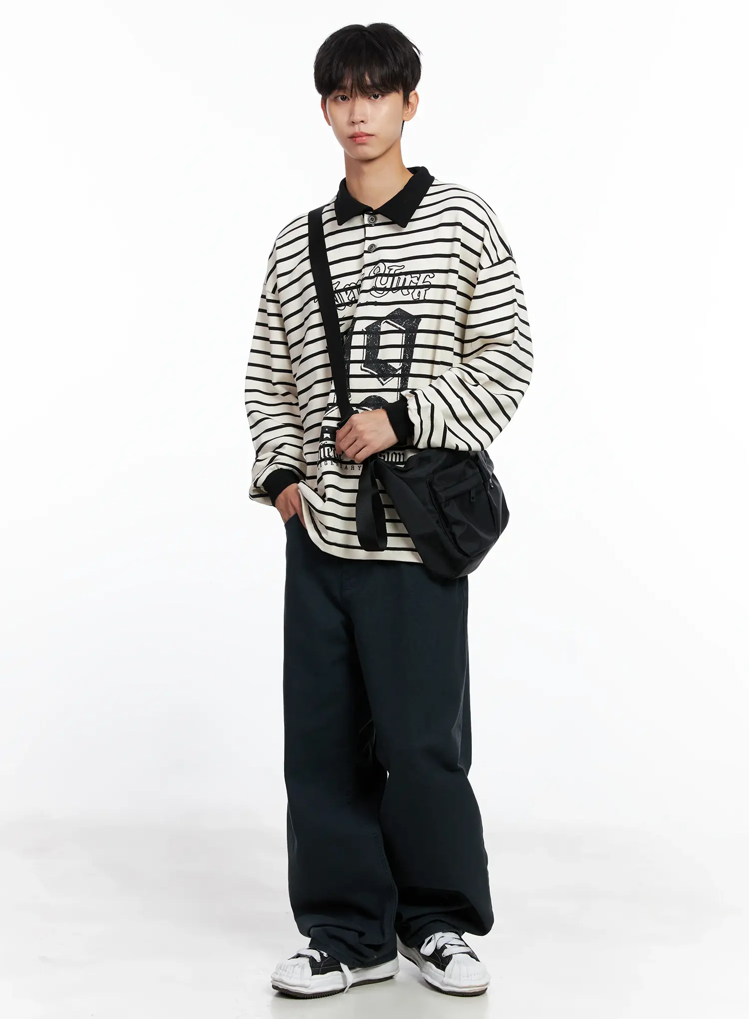 Pocket Crossbody Bag IS519 - Image 3