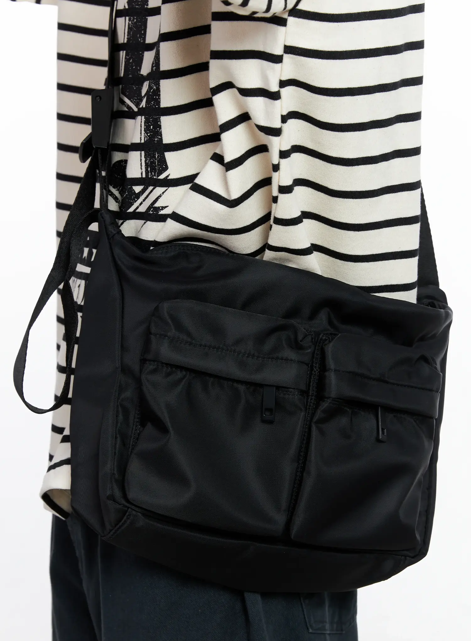 Pocket Crossbody Bag IS519 - Image 4