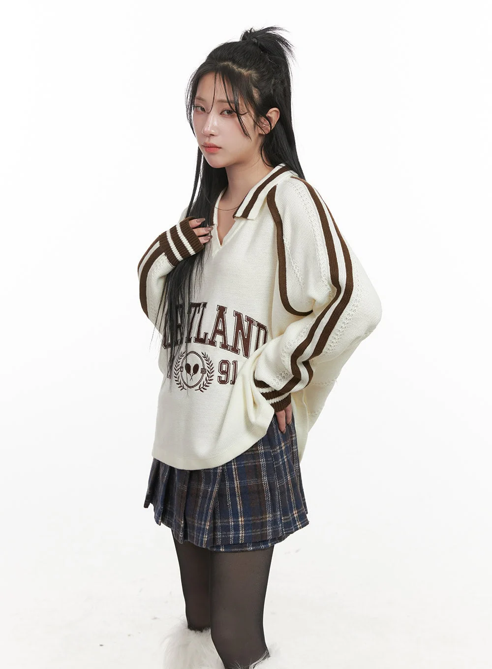 Portland Embroidered Collared Sweater CJ516 - Image 6
