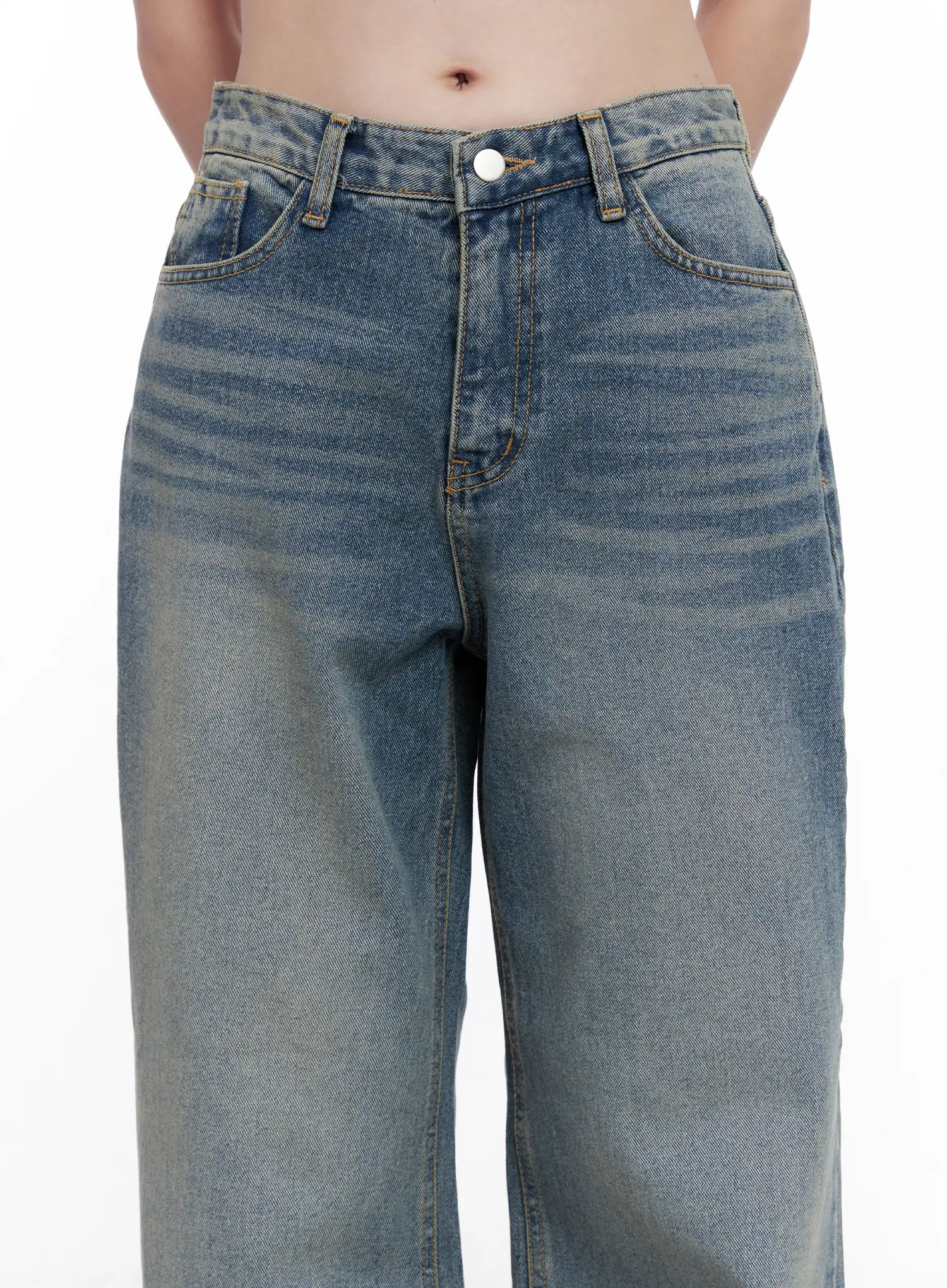 Qu Wide-Leg Vintage Wash Jeans CG521 - Image 3