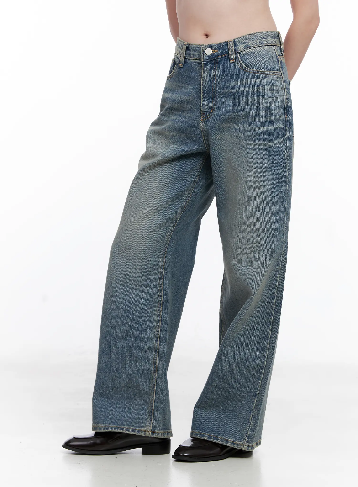 Qu Wide-Leg Vintage Wash Jeans CG521 - Image 4