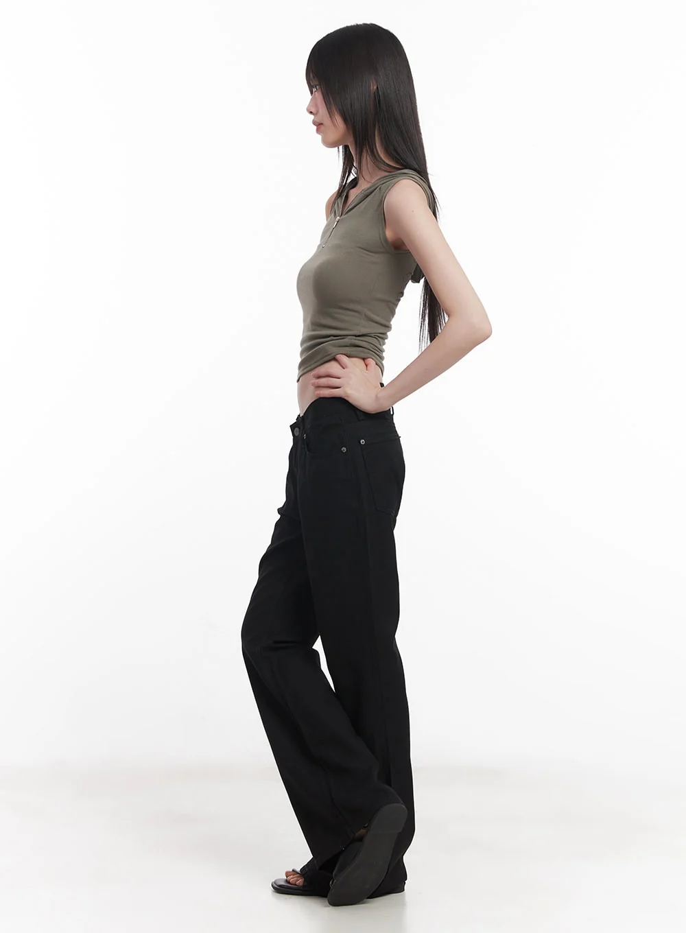 Quarter-Zip Sleeveless Hoodie CU505 - Image 4