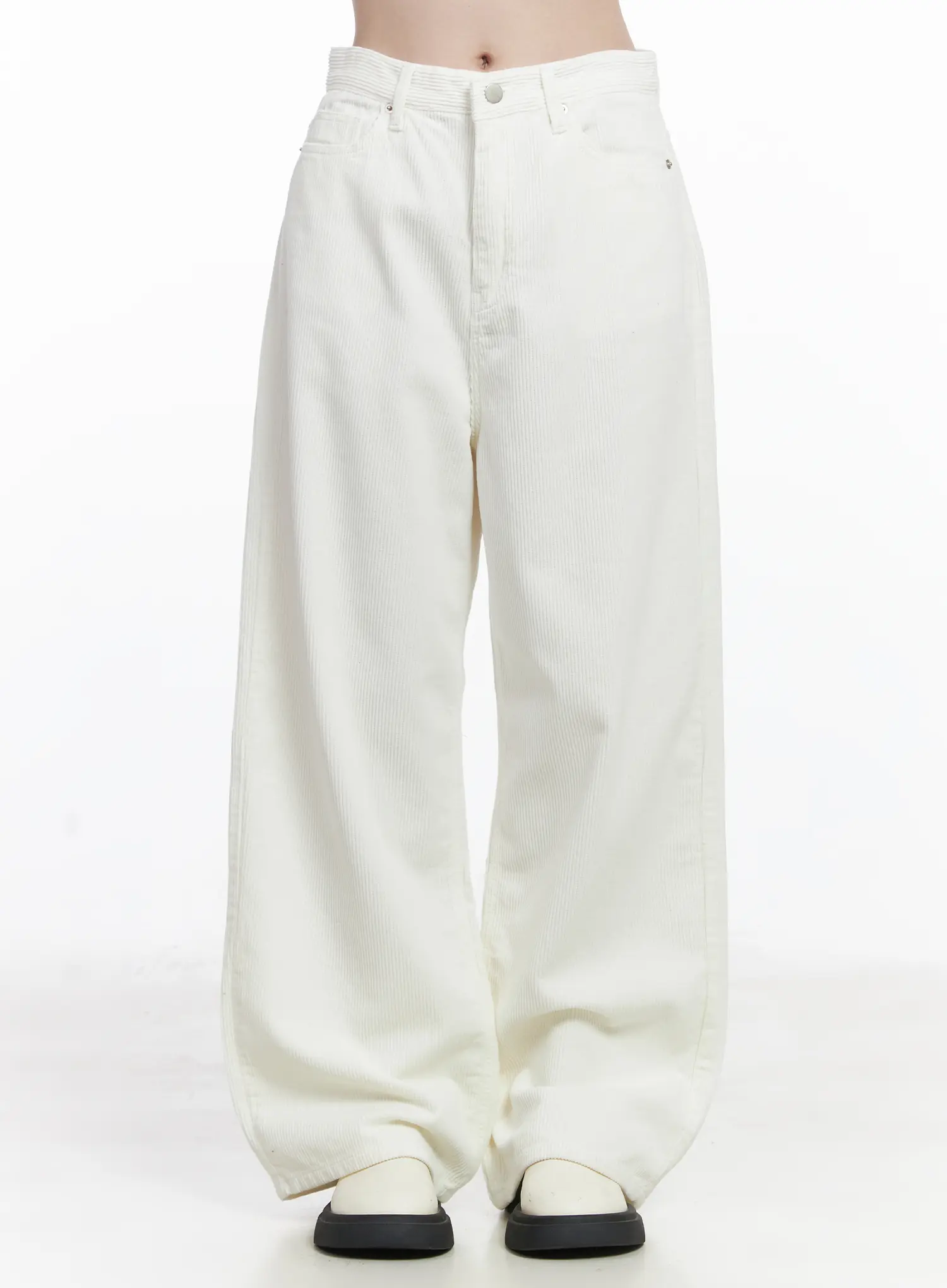 Relaxed-Fit Corduroy Pants CJ507