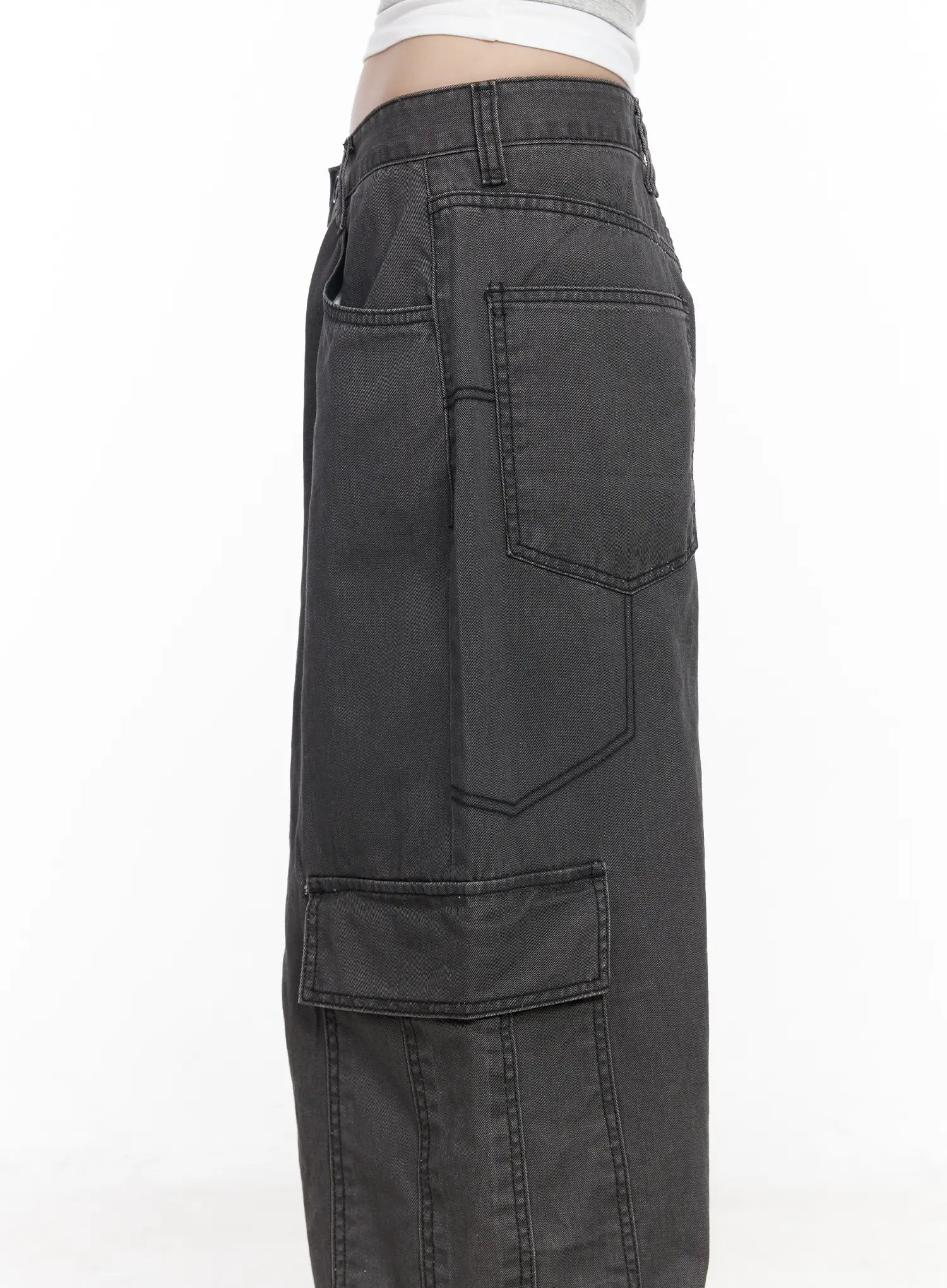 Relaxed-Fit Stitched Cargo Pants CM526 - Image 3