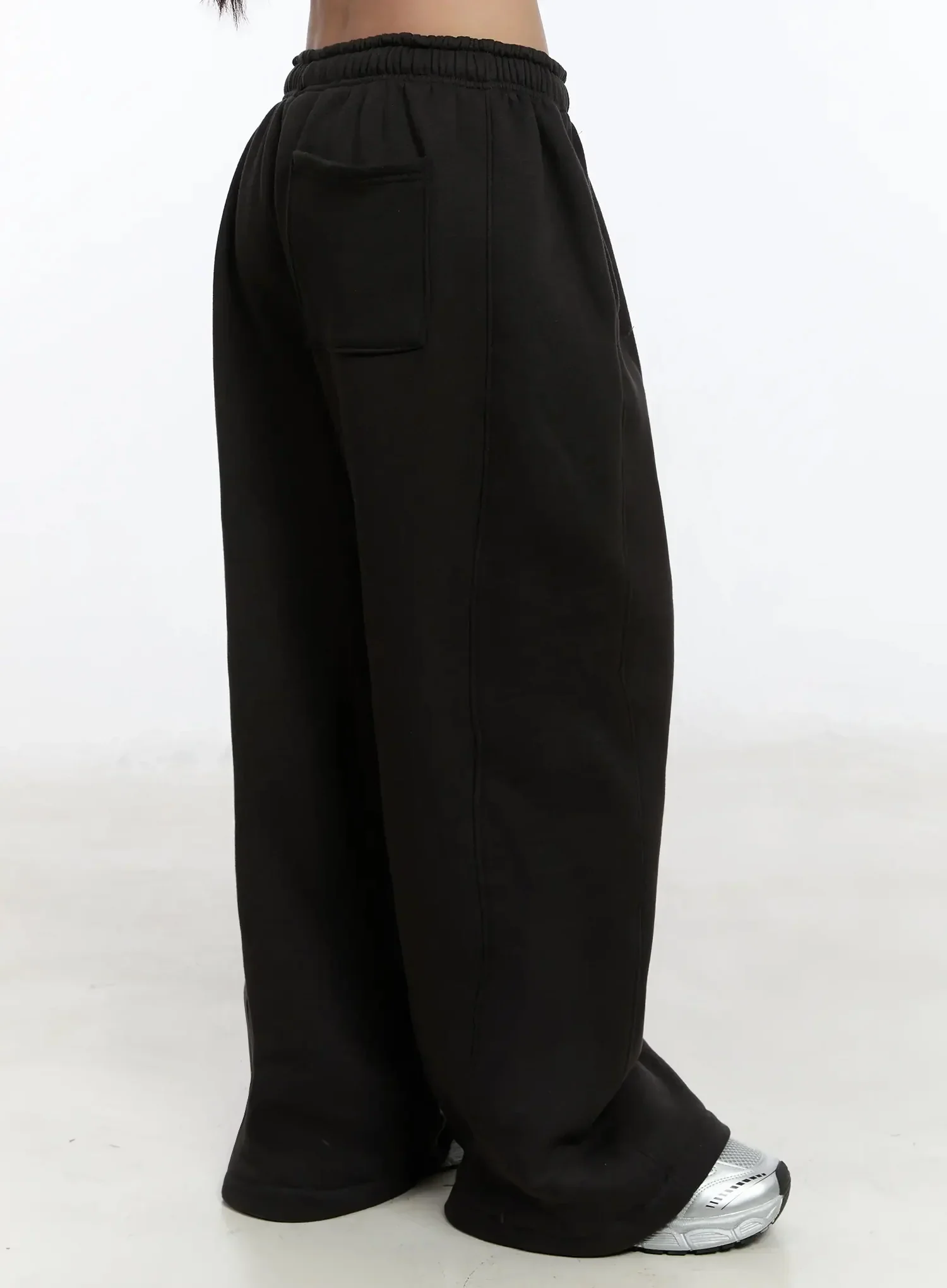 Relaxed Fit Sweatpants IM509 - Image 11