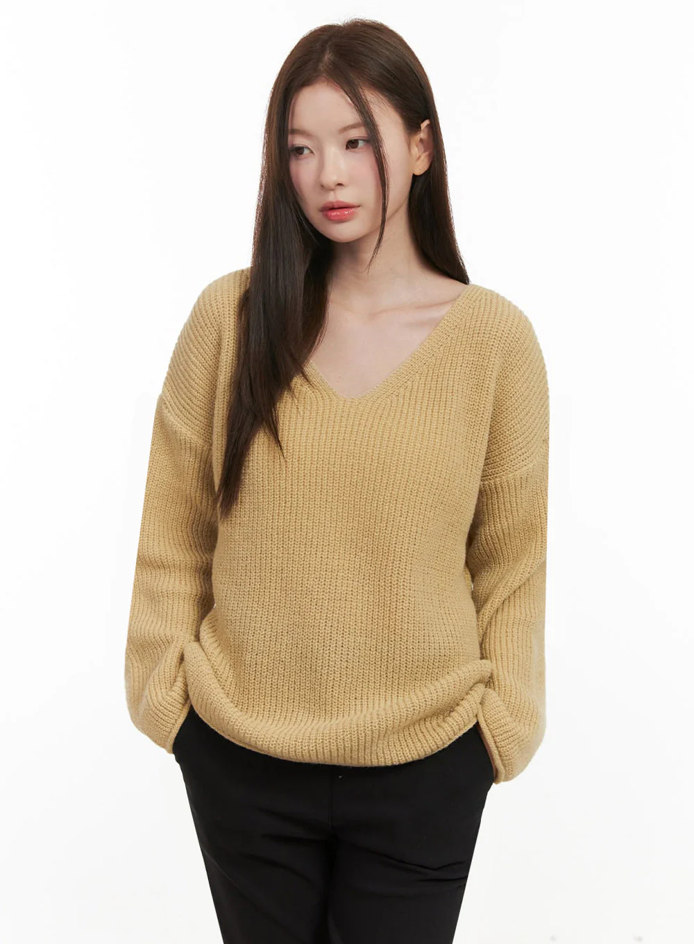 Relaxed-Fit V-Neck Sweater IF505 - Image 12