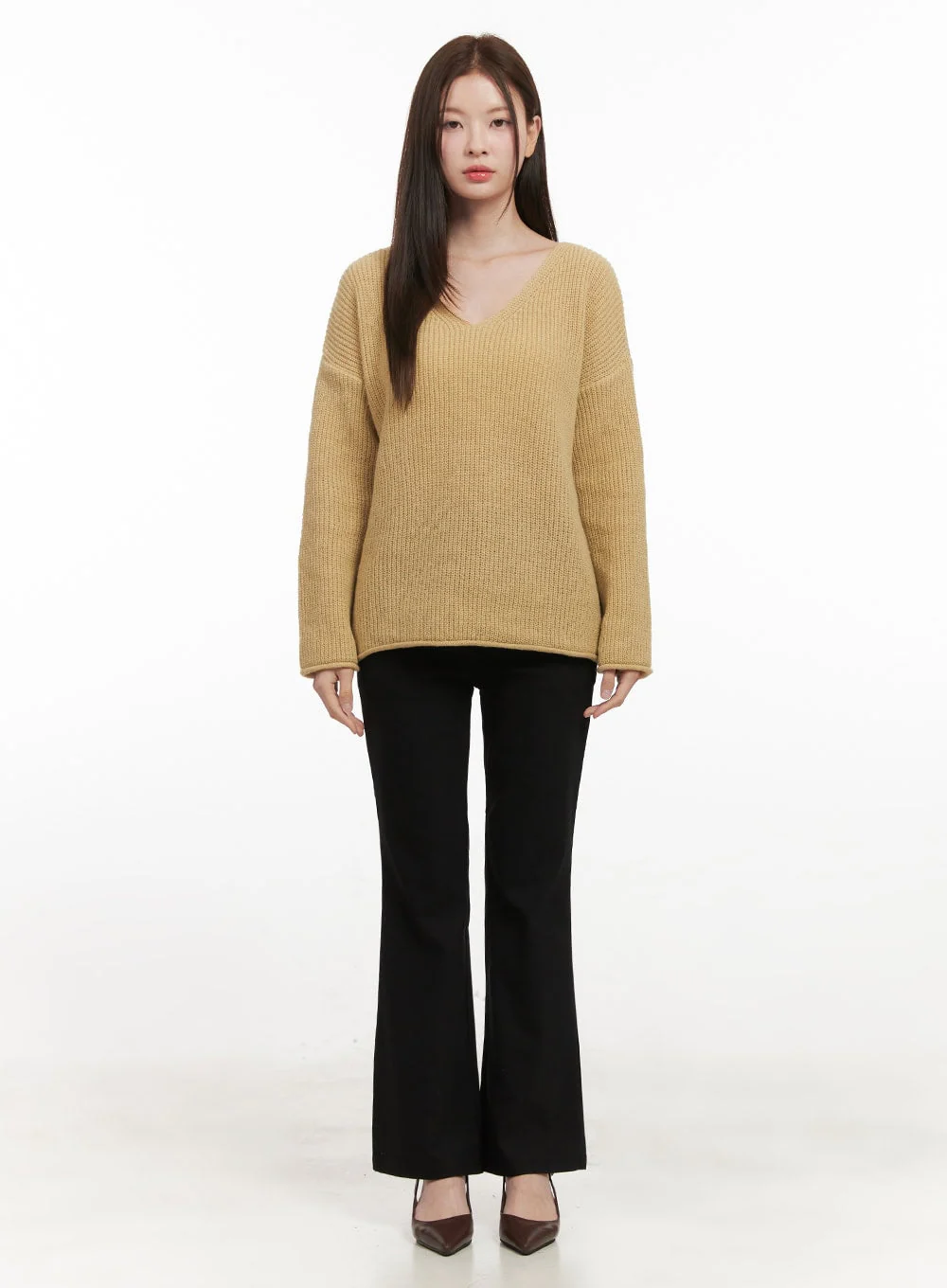 Relaxed-Fit V-Neck Sweater IF505 - Image 4