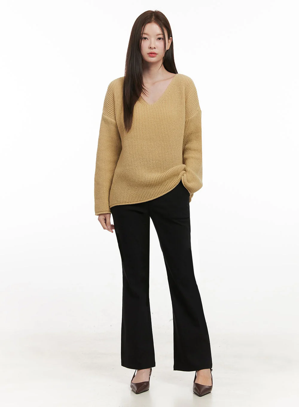 Relaxed-Fit V-Neck Sweater IF505 - Image 9