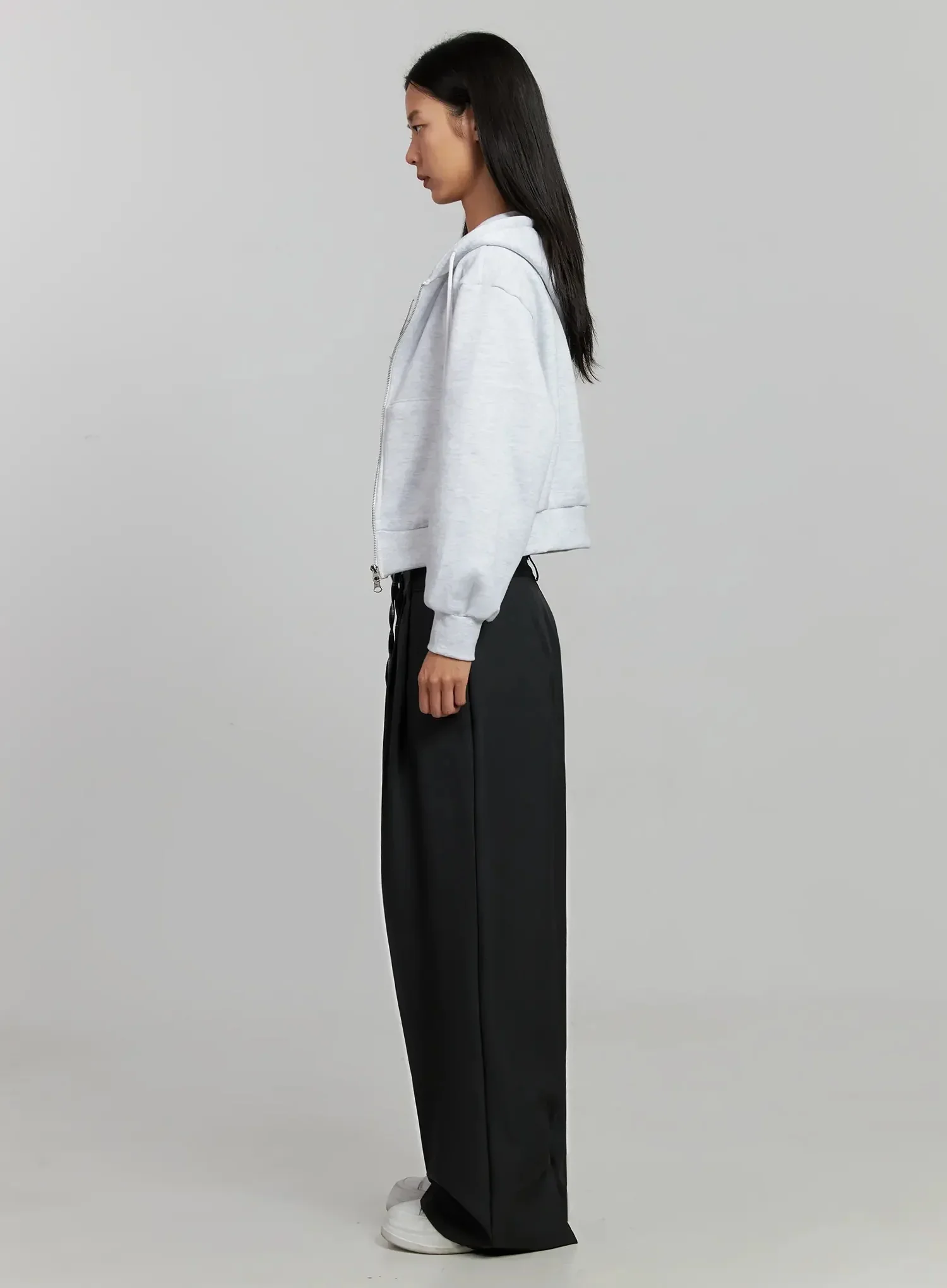 Relaxed Fit Wide-Leg Trousers IJ502 - Image 9