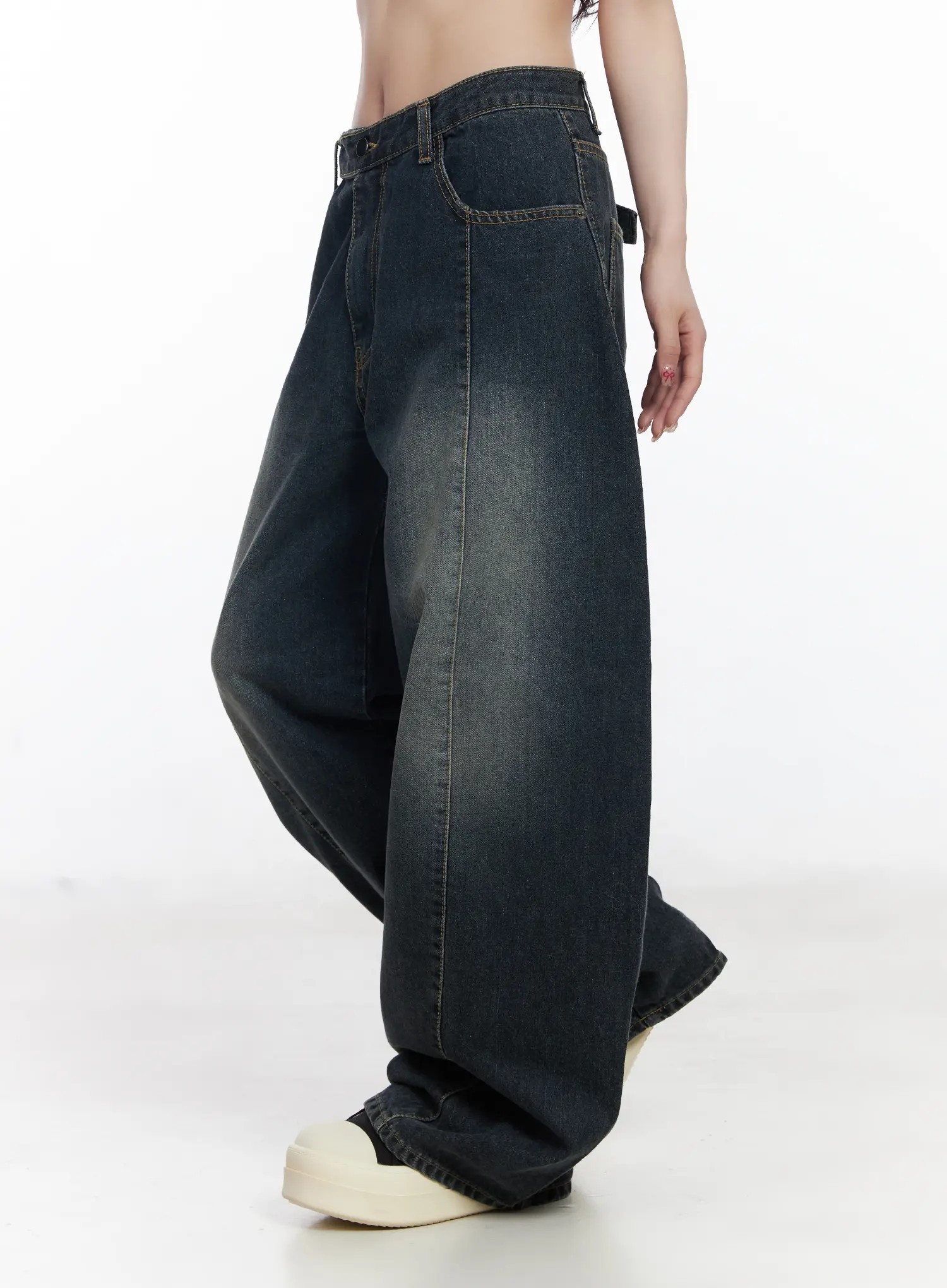Reya Belted Baggy Jeans CJ527 - Image 5