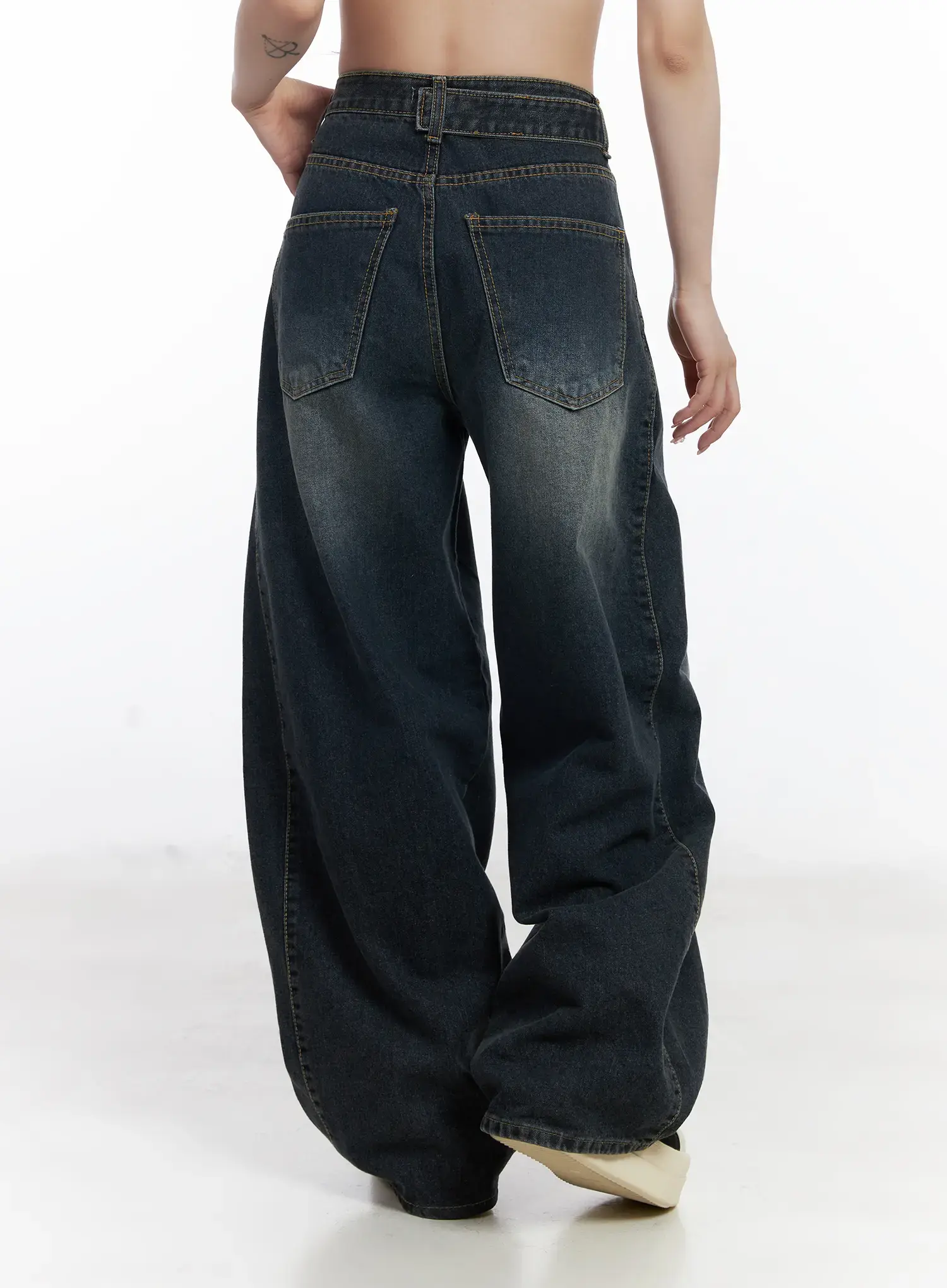 Reya Belted Baggy Jeans CJ527 - Image 6