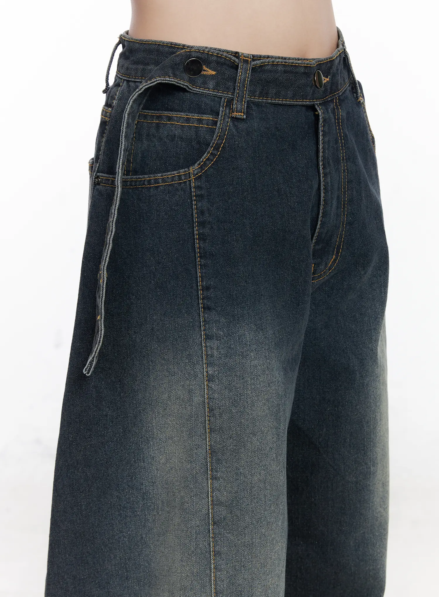 Reya Belted Baggy Jeans CJ527 - Image 8