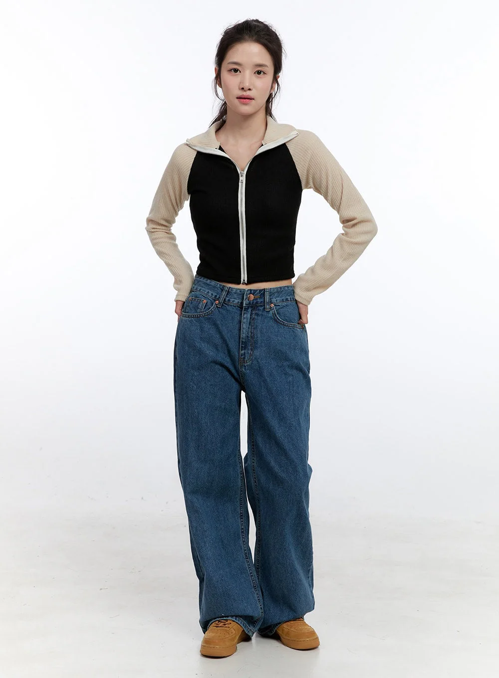 Ribbed Raglan Zip-Up ON418 - Image 2