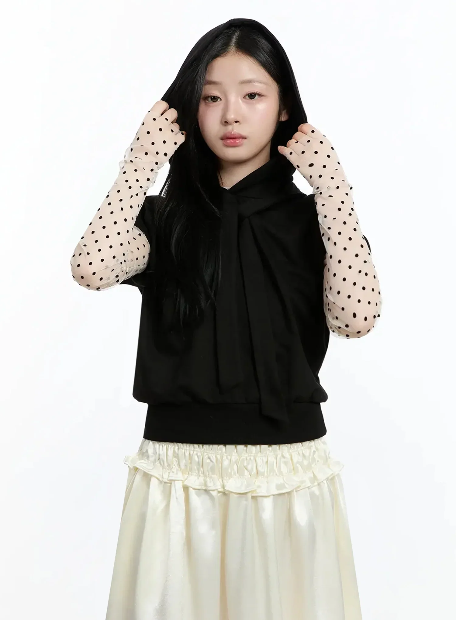 Ribbon Detail Short Sleeve Hoodie IM519 - Image 3
