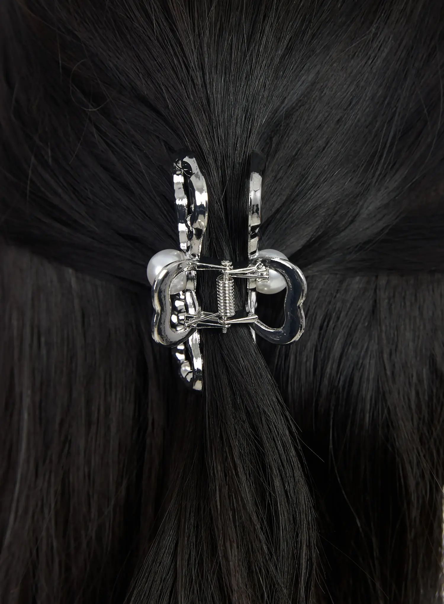 Ribbon Pearl Accent Hair Clip CM519 - Image 4