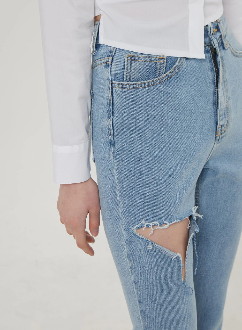 Ripped Bootcut Jeans BF306 - Image 8