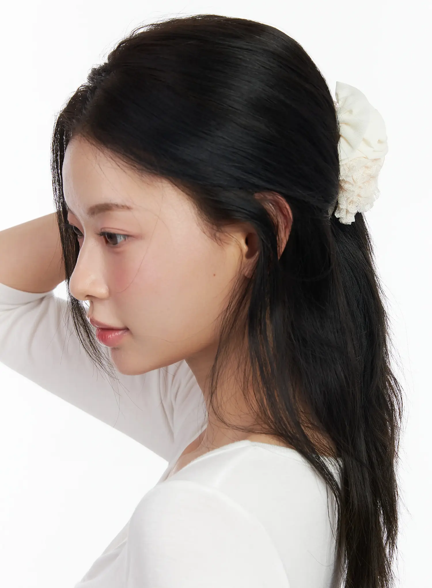 Rose Claw Hair Clip with Lace Detail CM519 - Image 3