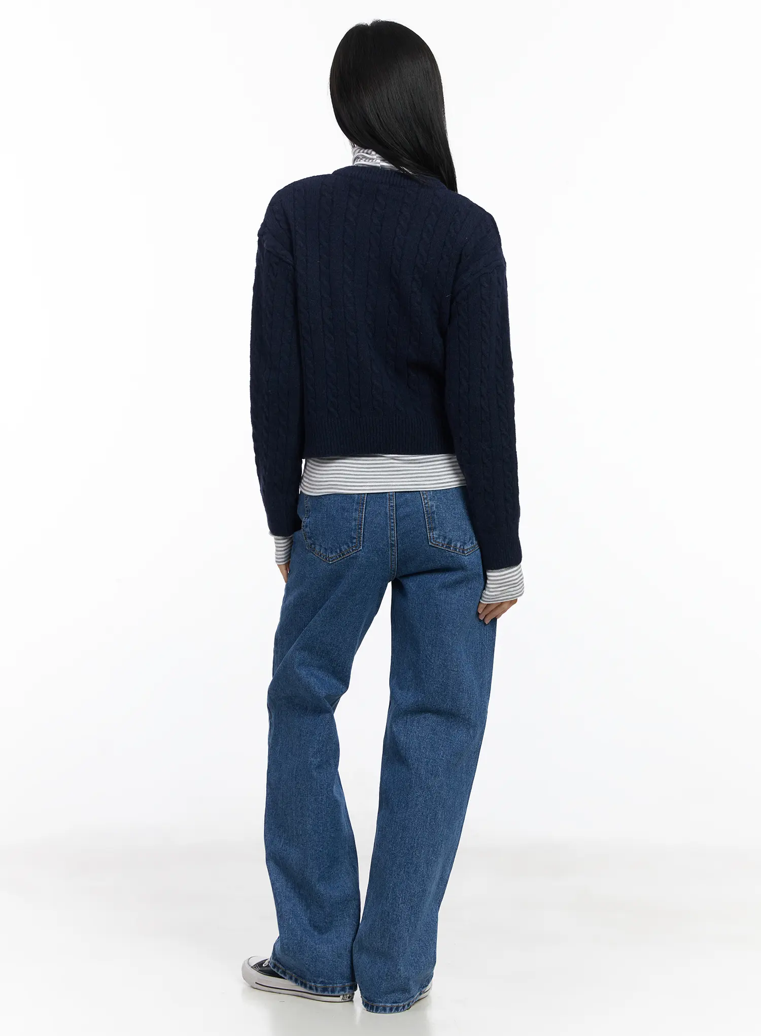 Round Neck Cable Knit Cardigan CJ519 - Image 5