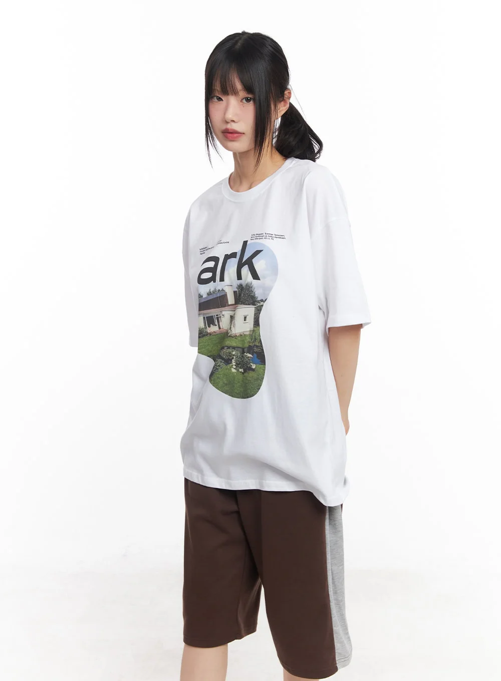 Round-Neck Graphic Tee CY512 - Image 2