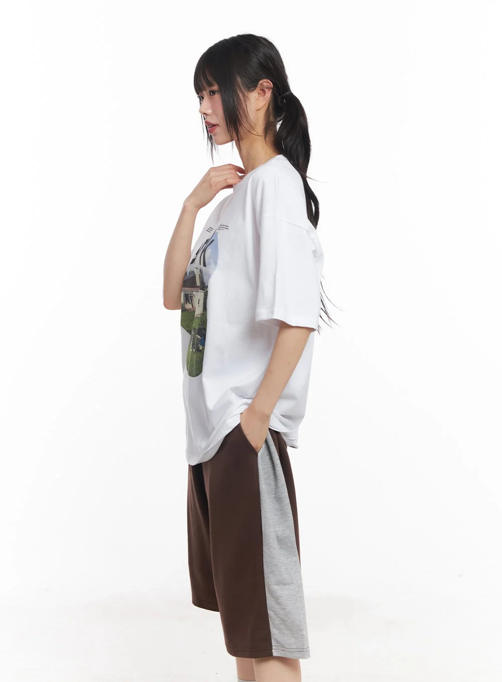 Round-Neck Graphic Tee CY512 - Image 3