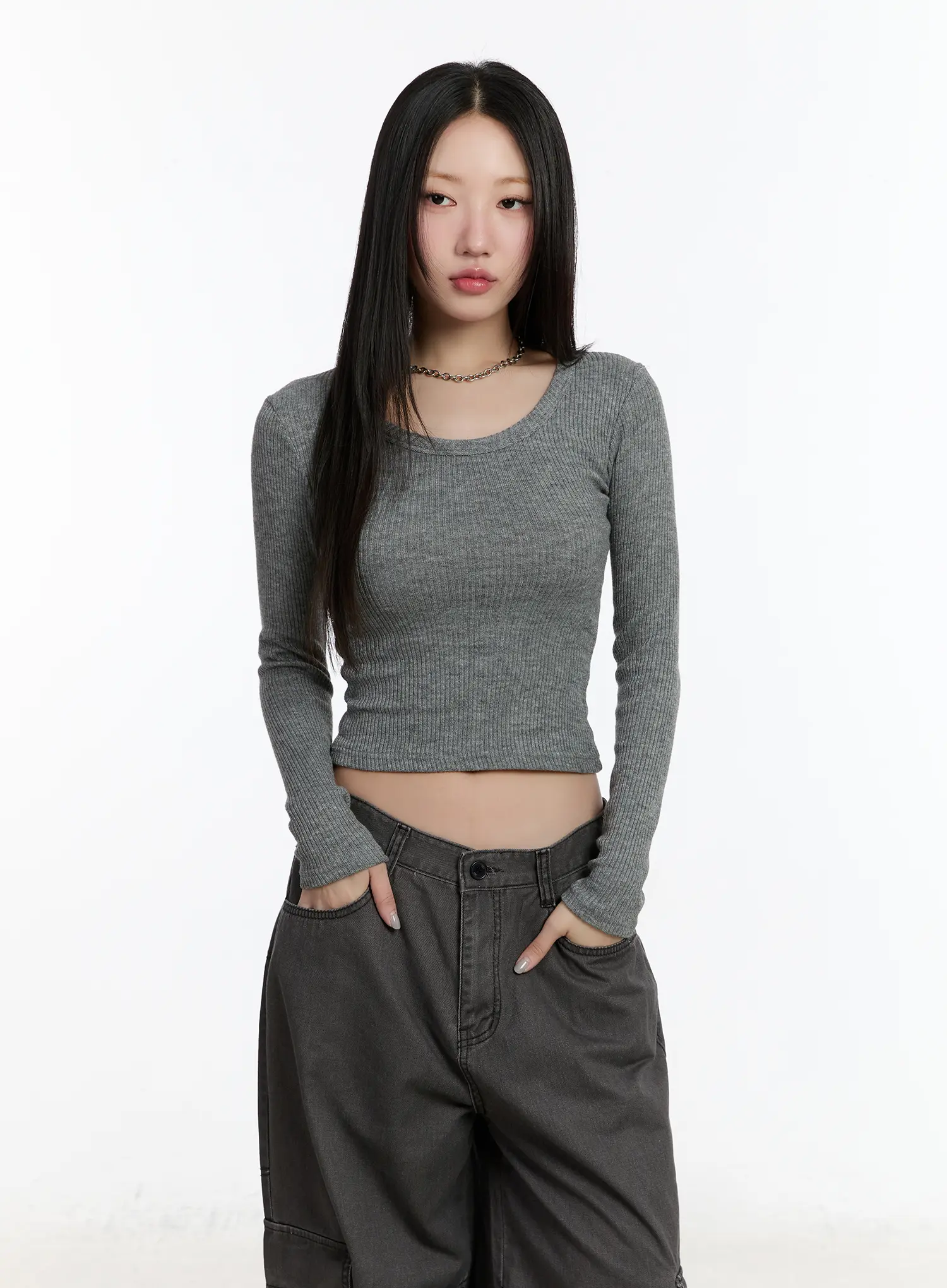 Round Neck Long Sleeve Top CM511 - Image 10