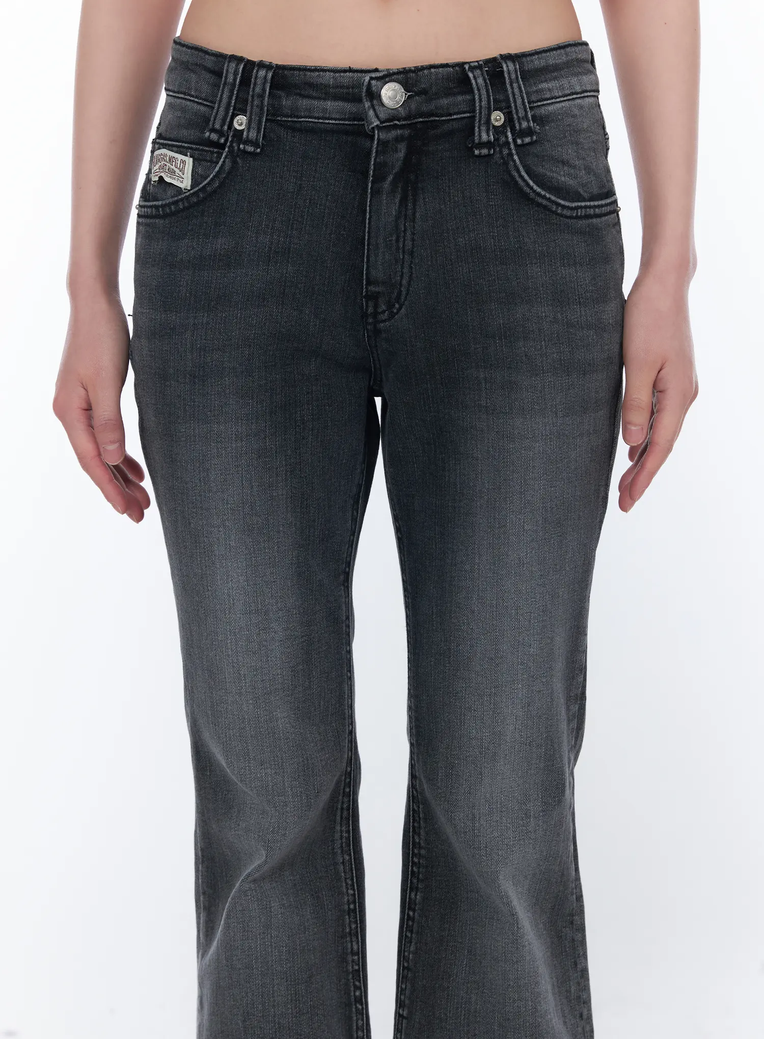 Salem Vintage Wash Low Rise Bootcut Jeans CA530 - Image 3