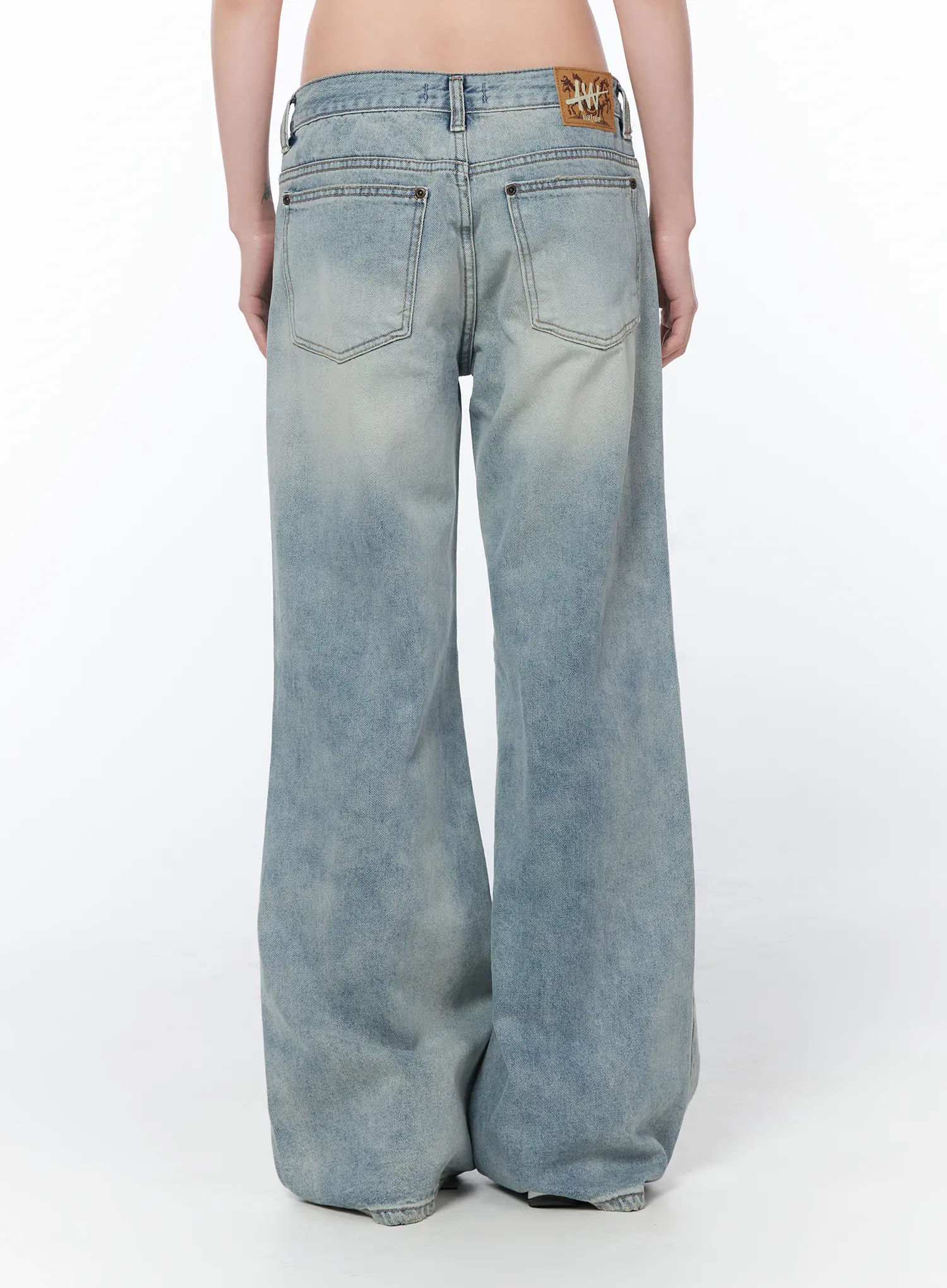 Sarahi Vintage Wash Bootcut Jeans CA529 - Image 7
