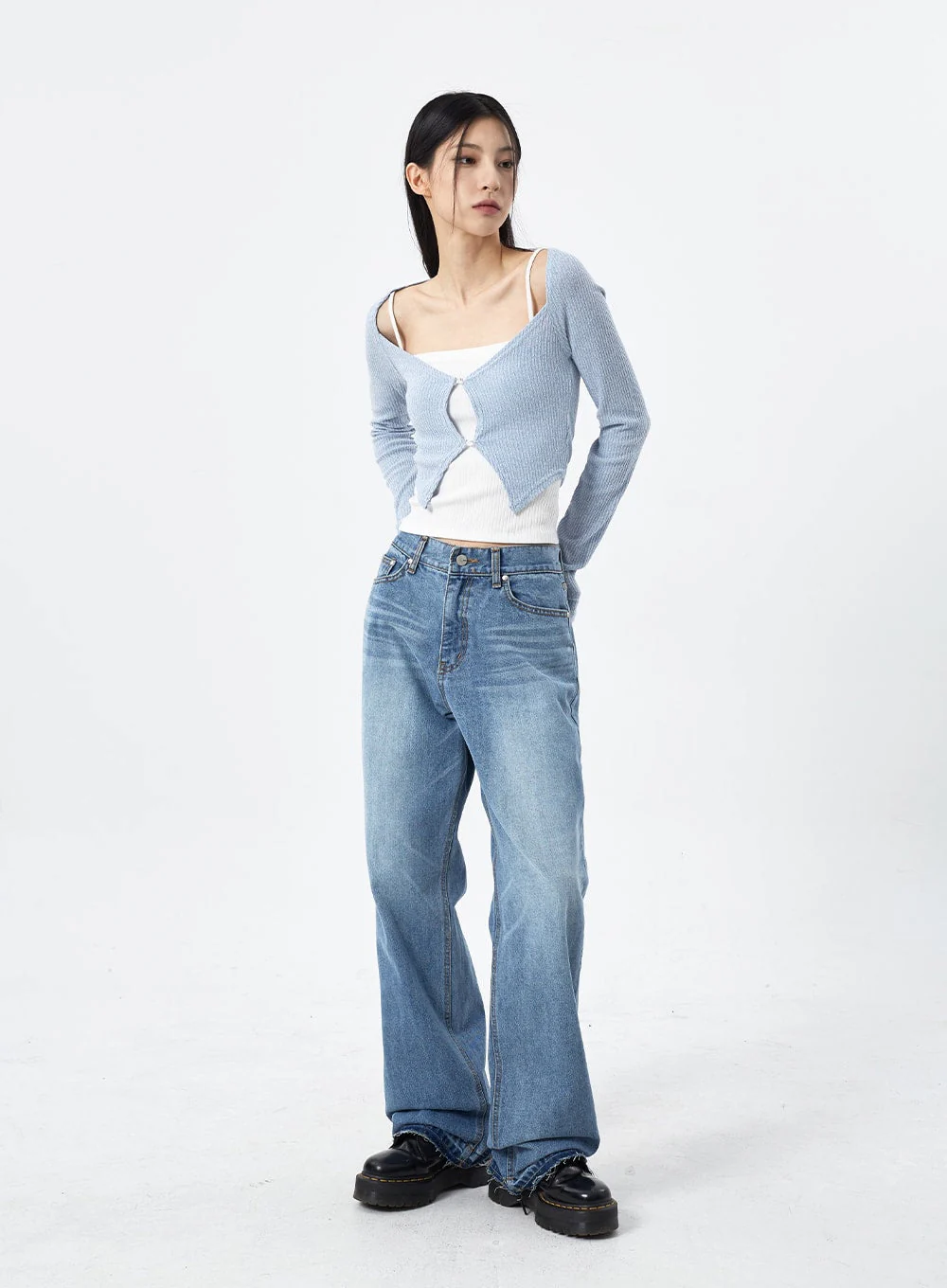 Scoop Neck Cropped Cardigan CM310 - Image 4