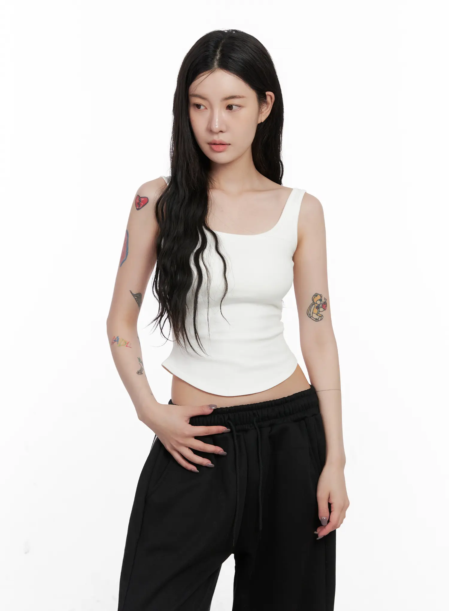 Sculpted Cropped Tank Top CN512 - Image 6