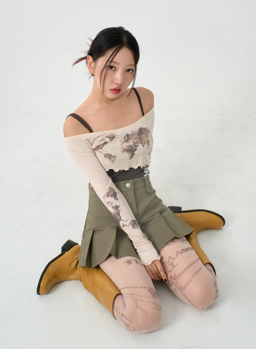 Semi Pleated Mini Skirt IO12 - Image 16