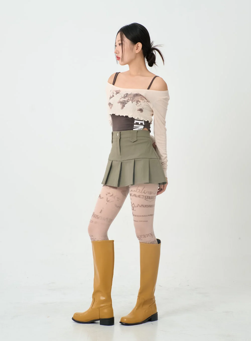 Semi Pleated Mini Skirt IO12 - Image 9