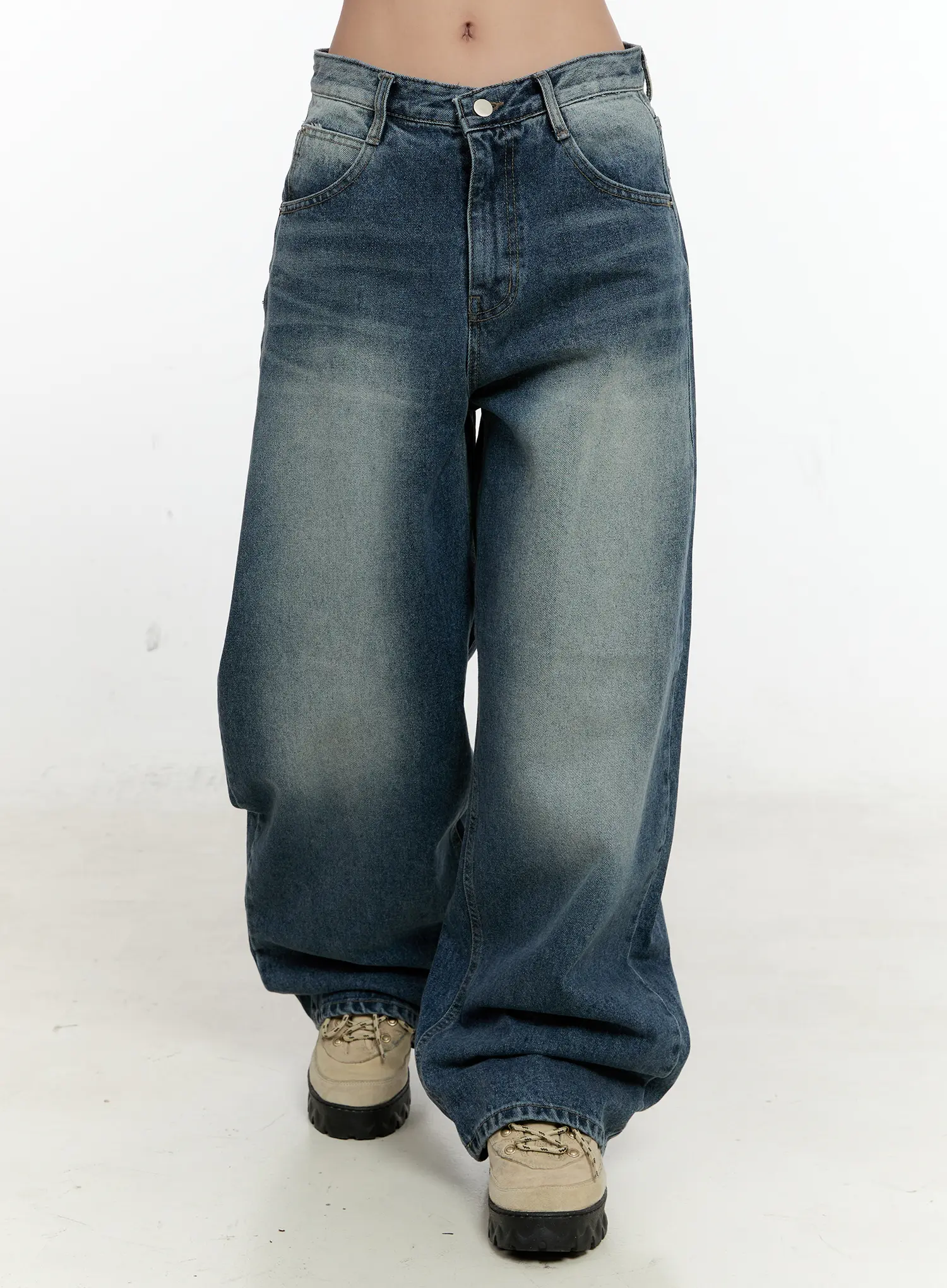 Sevyn Washed Wide Leg Jeans CN505
