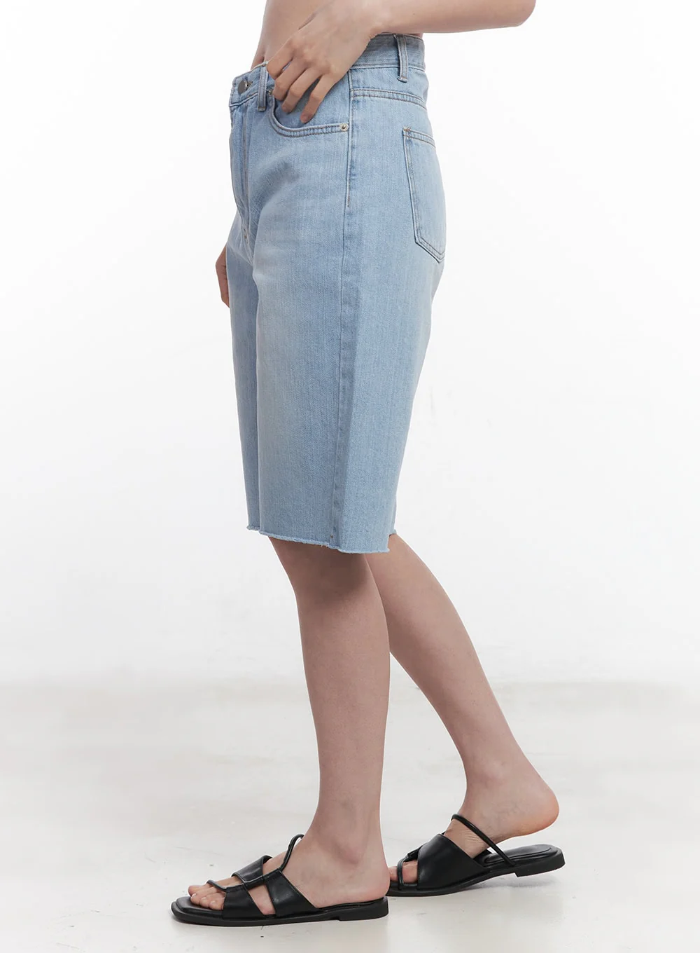 Shira Wide-Fit Baggy Jorts CY519 - Image 5