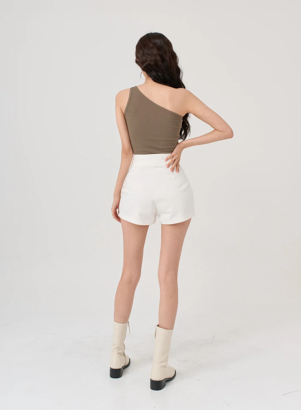Side Belt Slit High Waist Short Pants IG18 - Image 10