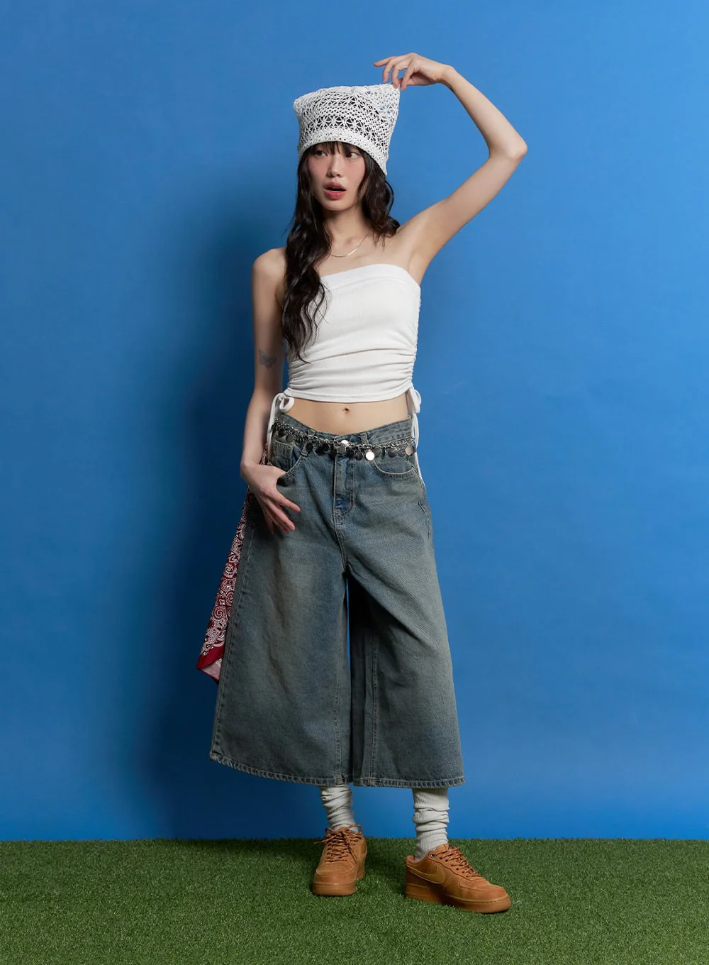 Side Ruched Tube Top CM520 - Image 12