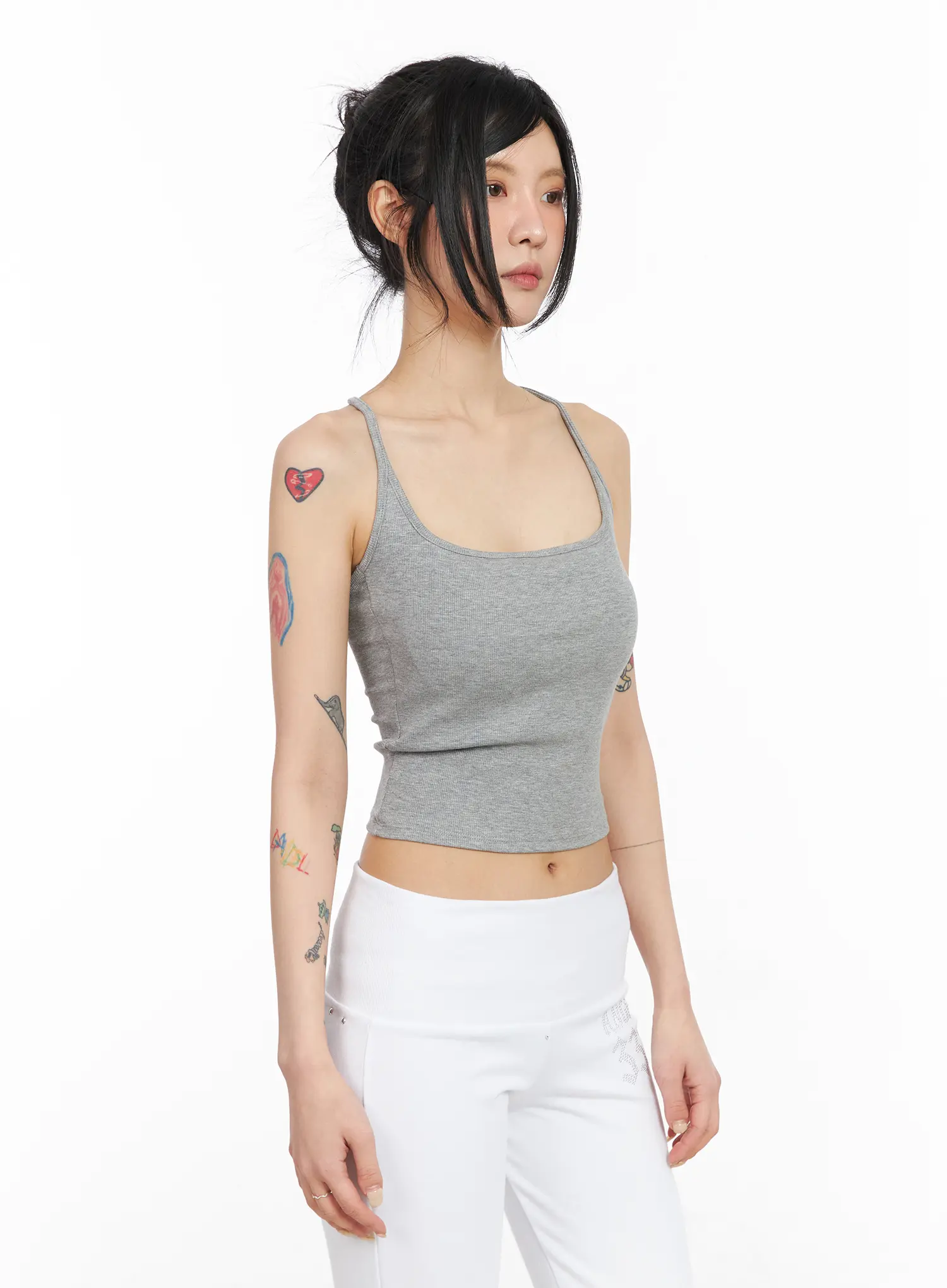 Simple Halter Neck Top CM517 - Image 10