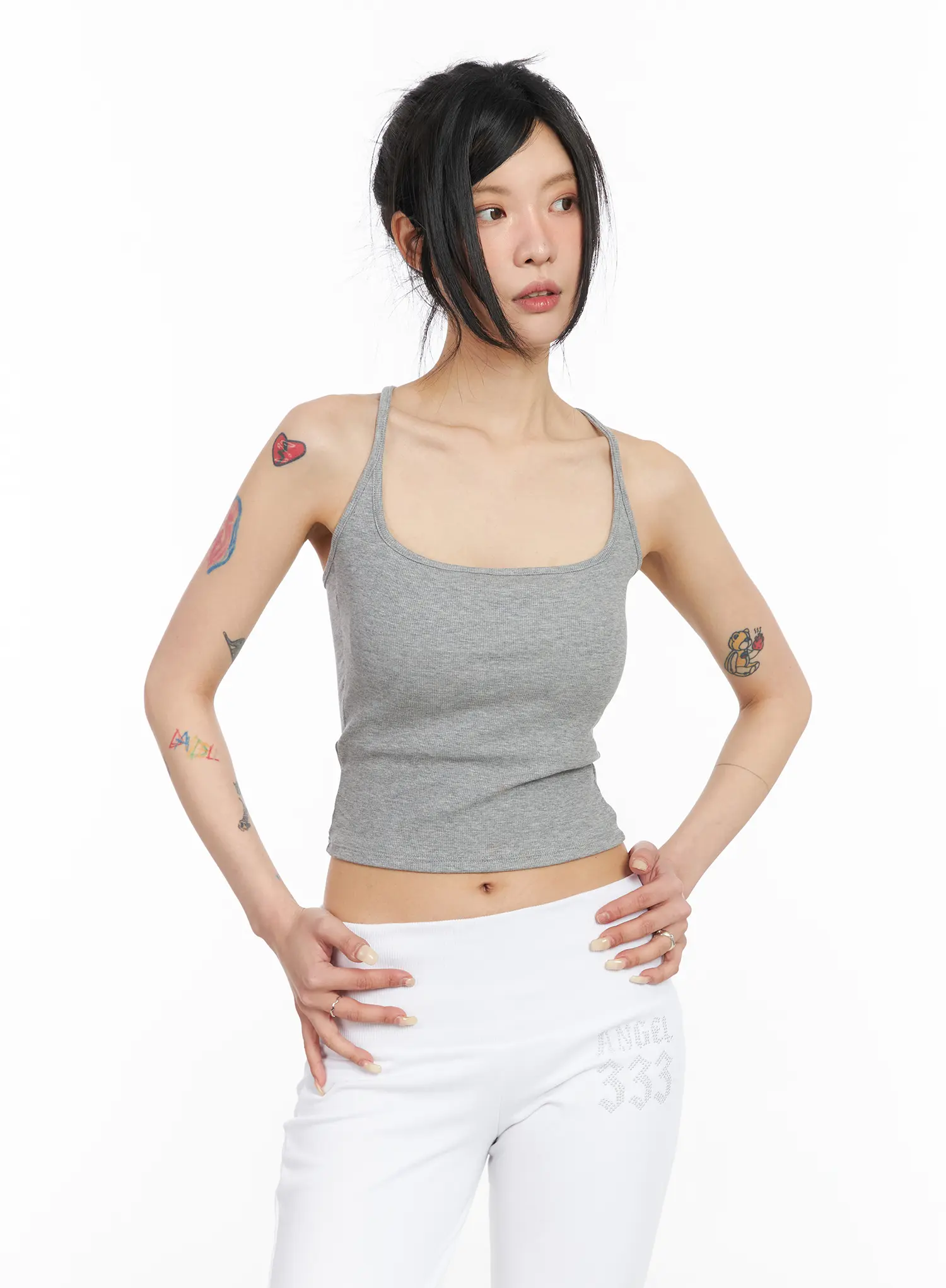 Simple Halter Neck Top CM517 - Image 4