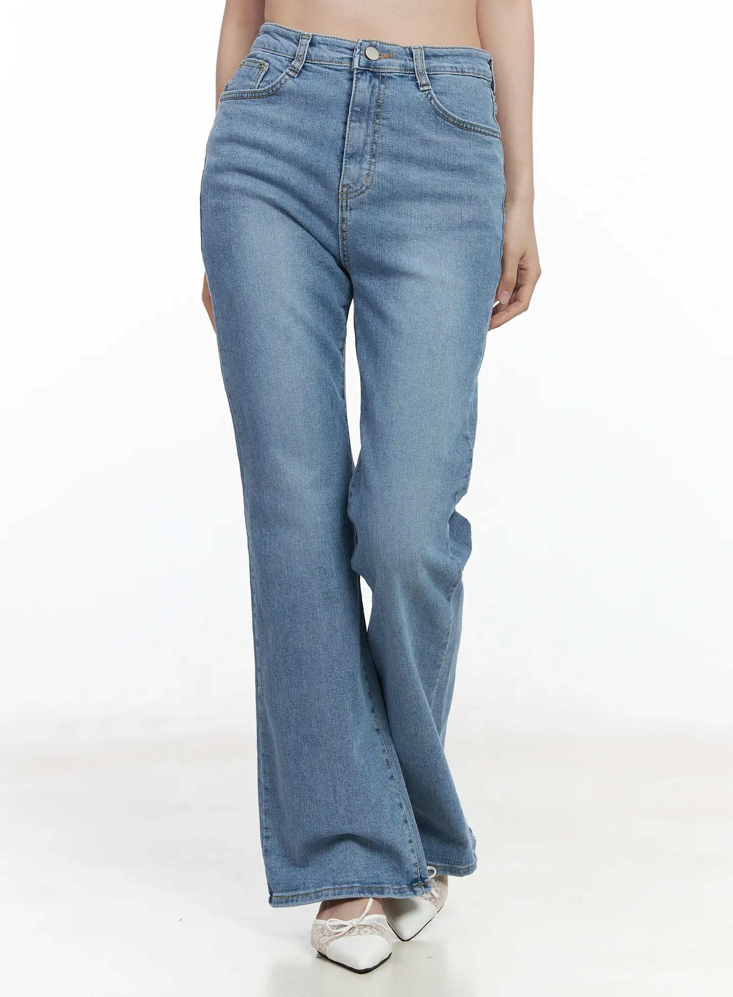Skai High-Waist Bootcut Jeans IF520 - Image 3