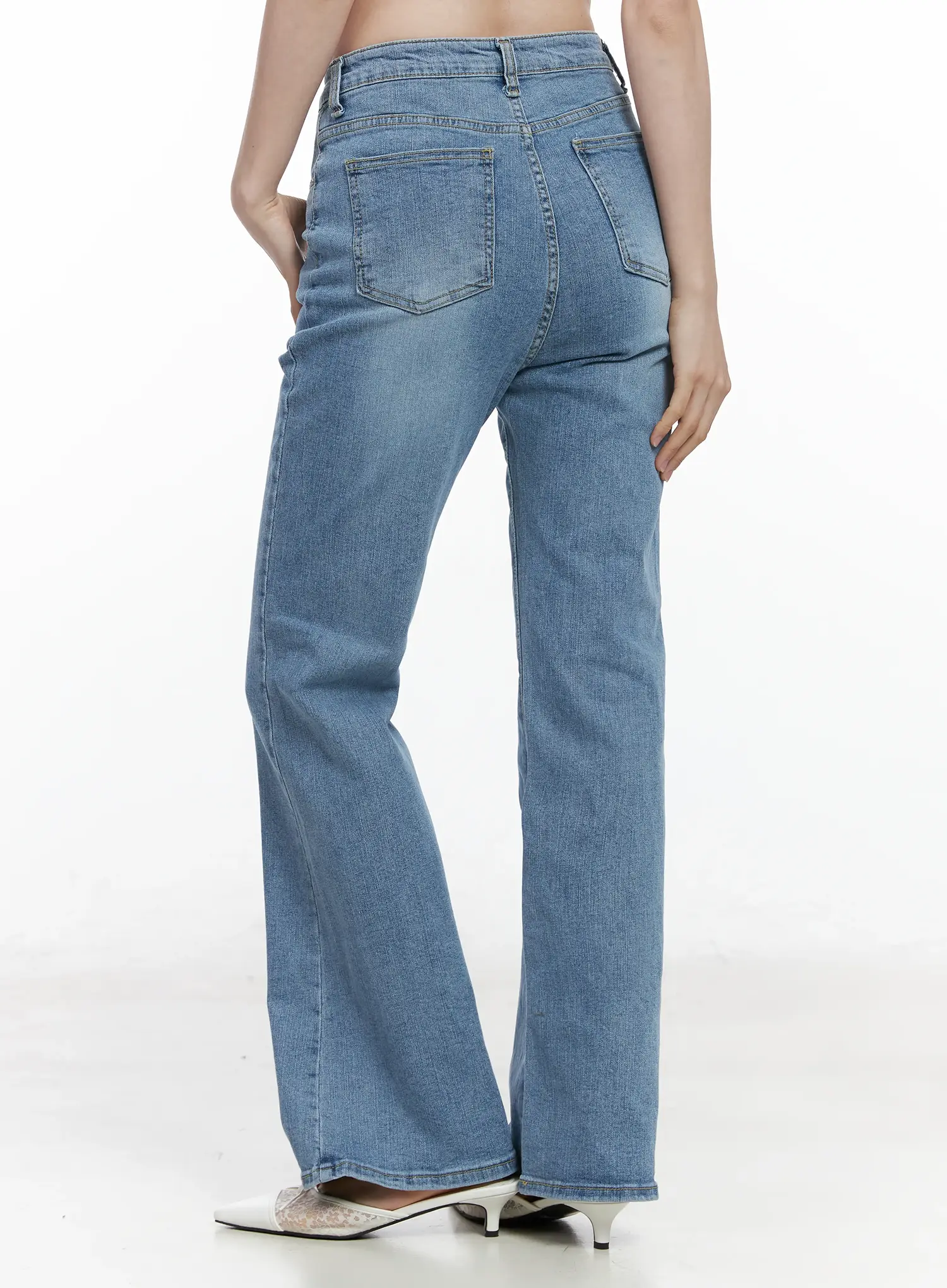 Skai High-Waist Bootcut Jeans IF520 - Image 5