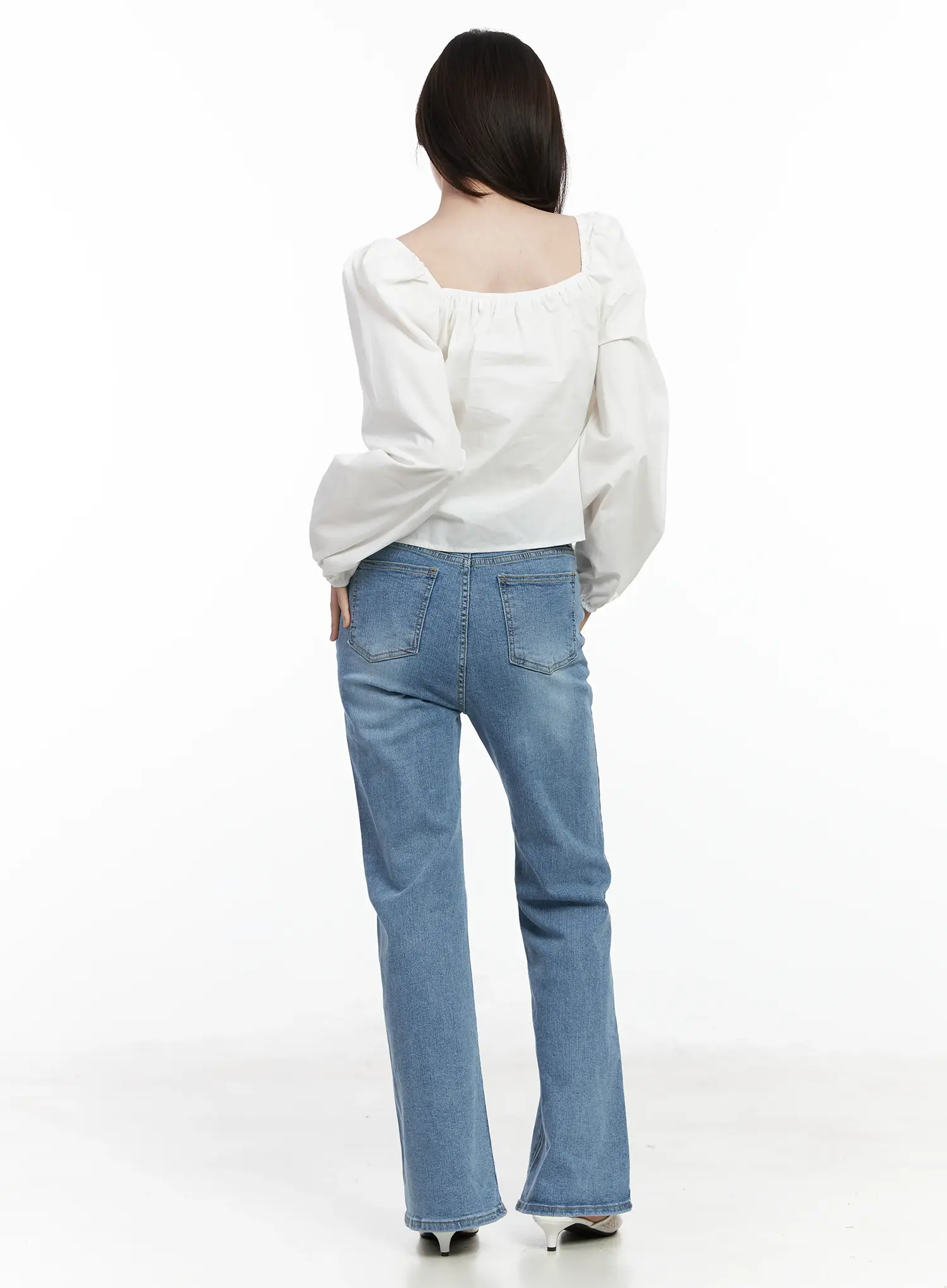 Skai High-Waist Bootcut Jeans IF520 - Image 8