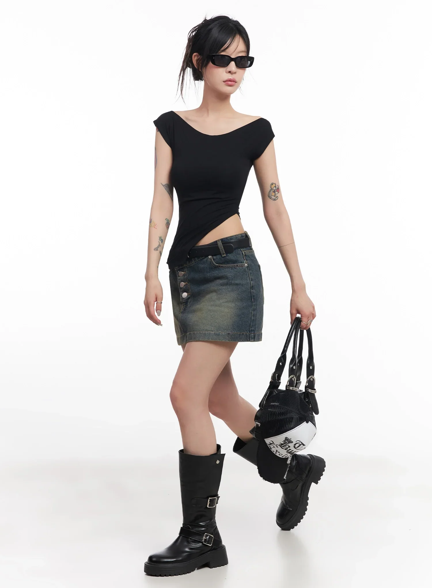 Slanted-Button Low-Rise Denim Skirt IC503 - Image 2