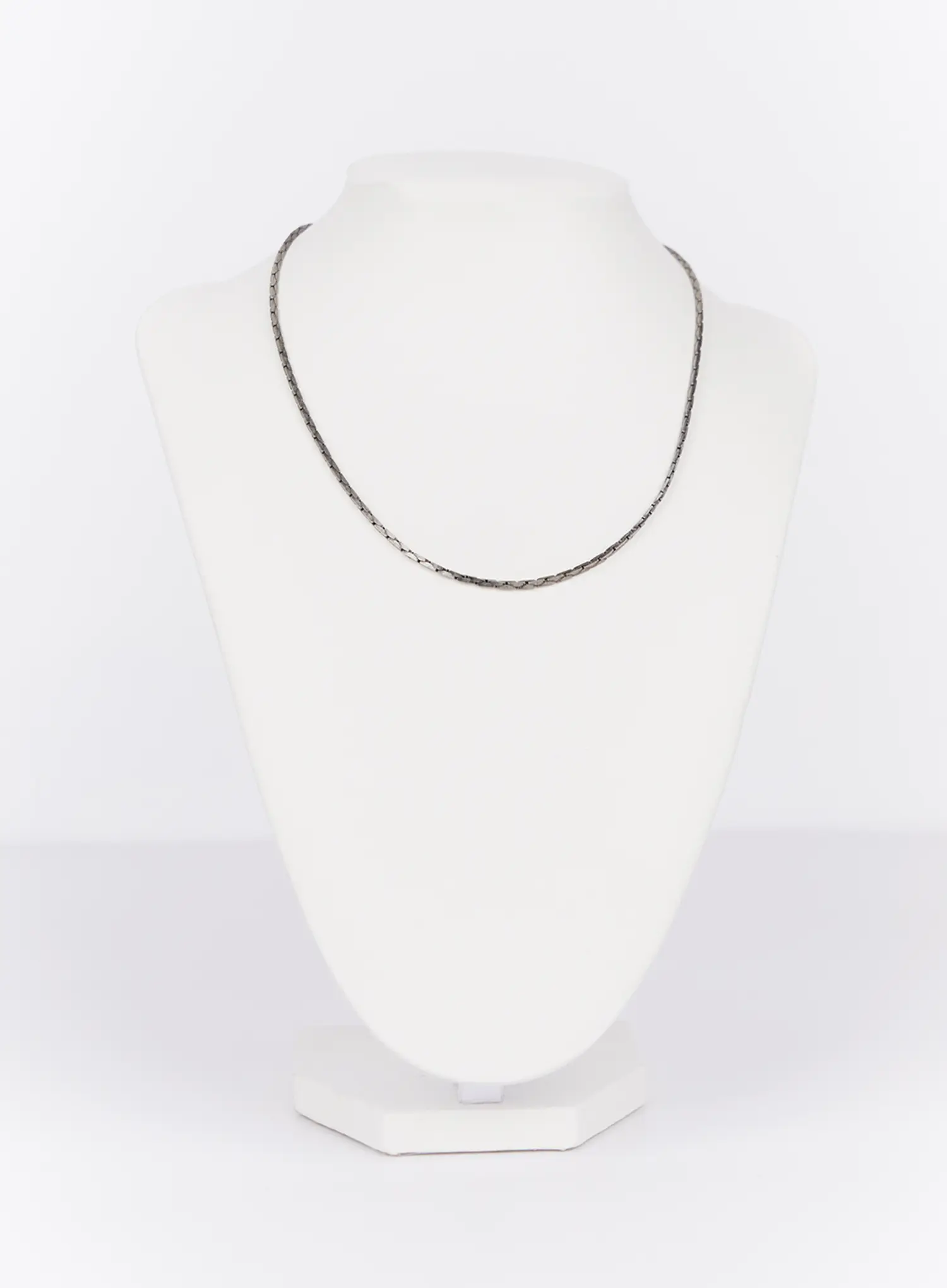 Sleek Chain Necklace IN514 - Image 2