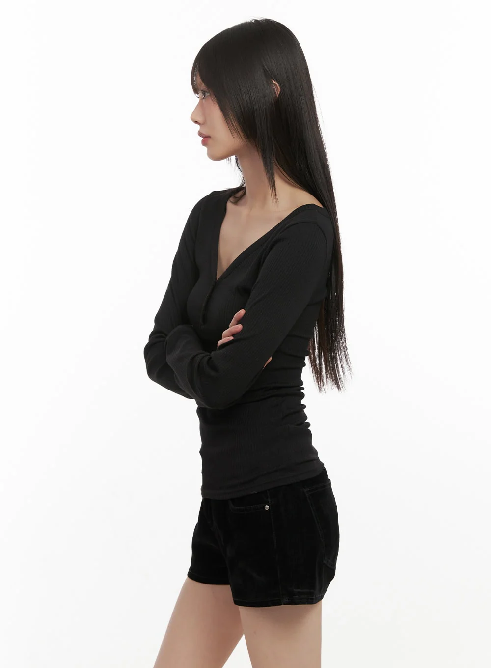 Slim-Fit Buttoned V-Neck Top CD425 - Image 6