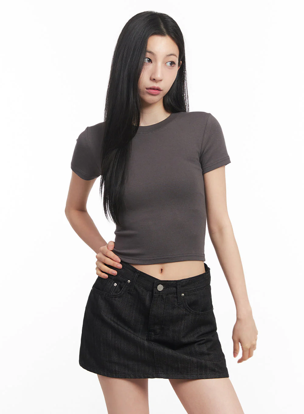 Slim-Fit Crop Tee IY516 - Image 16